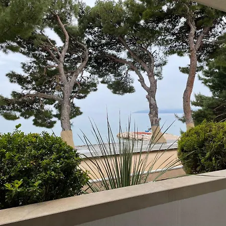 Ankora * Makarska