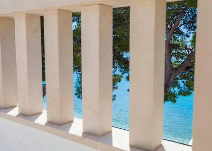 Ankora * Μακάρσκα